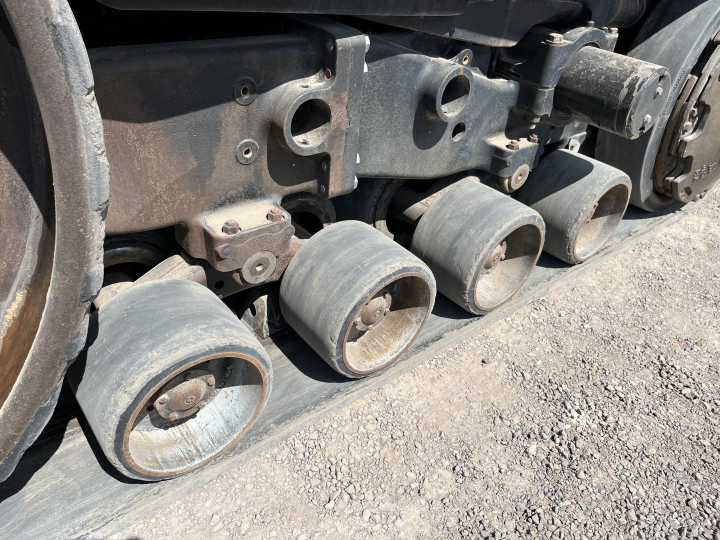 ./imagenes/INVOICE/2019/16553/TRACTOR SOBRE ORUGAS CATERPILLAR CHALLENGER MT855 (5).JPG